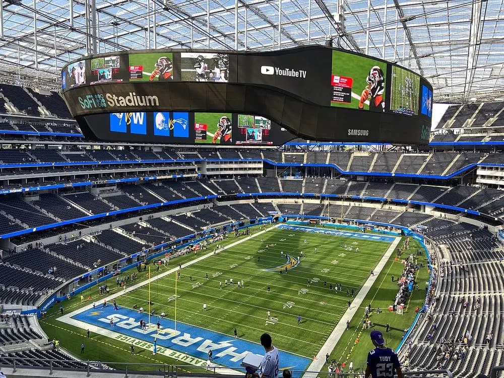 Interior, 2021